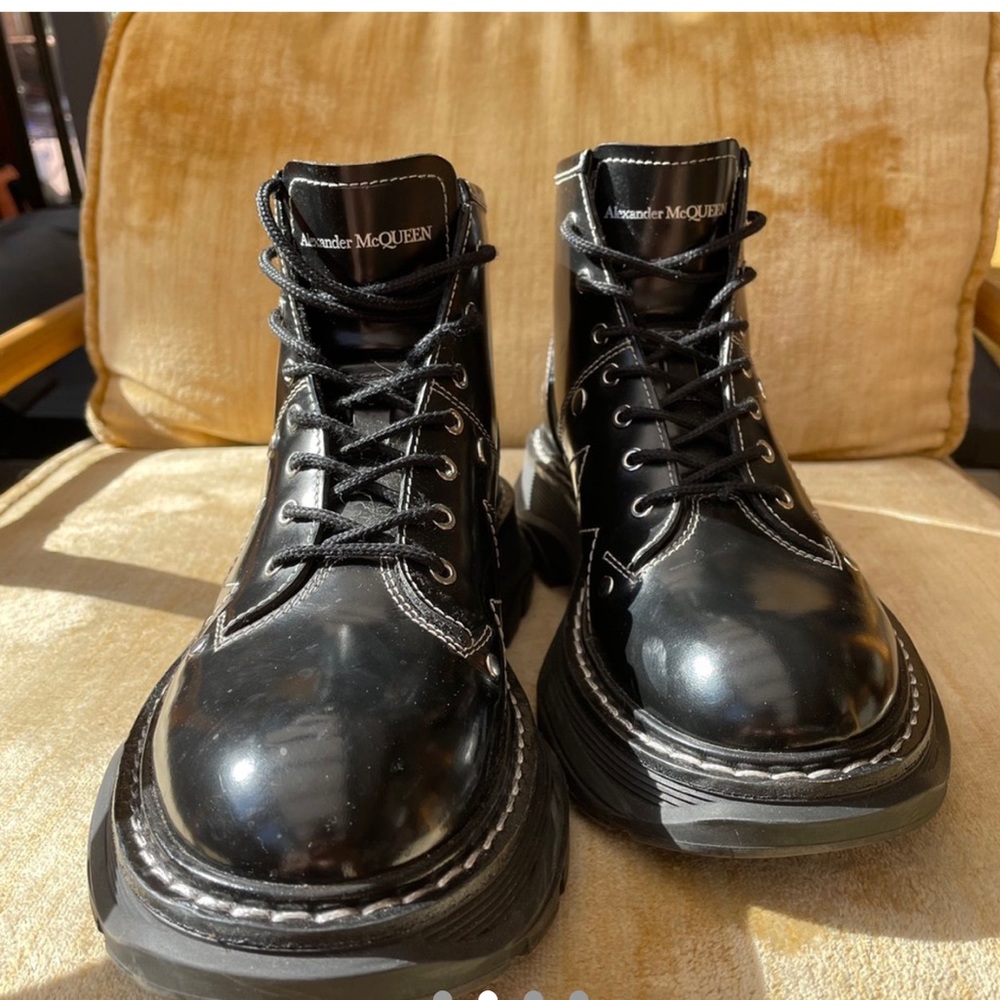 Alexander McQueen Tread Slick